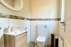 Familientraum: Moderne Doppelhaushälfte mit Garage und sonnigem Garten – Die vollständige Adresse der Immobilie erhältst du vom Anbieter., 45133 Schuir, Essen – Vorschaubild 6