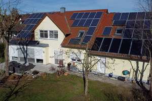 Repräsentatives und exklusives Einfamilienhaus in Aichach-Oberschneitbach! – Die vollständige Adresse der Immobilie erhältst du vom Anbieter., 86551 Aichach – Vorschaubild 1