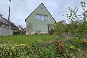 Familie gesucht - Doppelhaushälfte mit Balkon und Einzelgarage in zentraler Lage freut sich auf Sie! – Die vollständige Adresse der Immobilie erhältst du vom Anbieter., 71272 Renningen – Vorschaubild 23