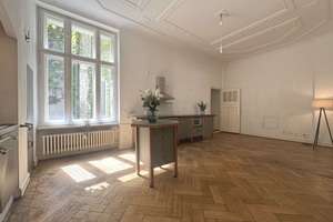 TOLLE, SEHR GROSSZÜGIGE 5-6 ZIM. ALTBAU-WHG. + BALKON UNWEIT MEYERINCKPLATZ u. KURFÜRSTENDAMM – Sybelstraße 00, 10629 Charlottenburg, Berlin – Vorschaubild 6