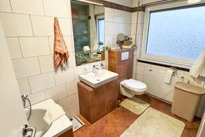 Modernisiertes Reihenhaus mit 190 m² Wohnfläche, Garten, Garage und Dachstudio – Die vollständige Adresse der Immobilie erhältst du vom Anbieter., 45473 Altstadt II, Mülheim an der Ruhr – Vorschaubild 7