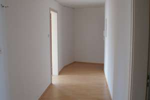 Modern  3-Zimmer-Wohnung mit Balkon und Einbauküche in Nürnberg – Hummelsteiner Weg 69, 90459 Galgenhof, Nürnberg – Vorschaubild 9