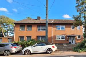 D- Volmerswerth -Einfamilienhaus in toller Lage für Familien mit großem Raumangebot am Rhein – Die vollständige Adresse der Immobilie erhältst du vom Anbieter., 40221 Volmerswerth, Düsseldorf – Vorschaubild 2