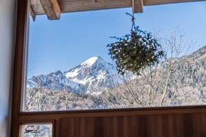 Rarität in malerischer Lage:
Einzigartiges Anwesen im Landhaus-Stil mit Gästebereich und Alpenblick – Die vollständige Adresse der Immobilie erhältst du vom Anbieter., 83259 Schleching – Vorschaubild 5