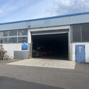 Lager, Büro - Anbindung an die B45