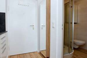 Sehr schön möbliertes Apartment in Stuttgart West – Die vollständige Adresse der Immobilie erhältst du vom Anbieter., 70174 Universität, Stuttgart – Vorschaubild 10