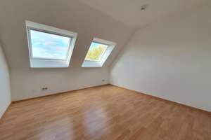 Modern, hell, absolut ruhig, sonnig, Dachbalkon, hervorragende Wärmedämmung, Bj. 1996 – Naumburgstraße 3, 38124 Heidberg-Melverode, Braunschweig – Vorschaubild 8