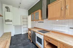 Charmante Altbau-Perle! Helle 2½-R.-Dachgeschoss-Wohnung OHNE BALKON In Rüttenscheid – Die vollständige Adresse der Immobilie erhältst du vom Anbieter., 45130 Rüttenscheid, Essen – Vorschaubild 10