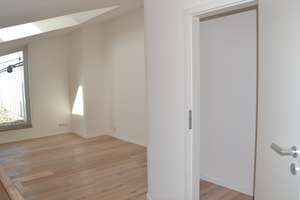 Stilvolle Atelier-Wohnung im 22. Stock mit Weitblick in Stuttgart-Asemwald (provisionsfrei) – 70599 Asemwald, Stuttgart – Vorschaubild 12
