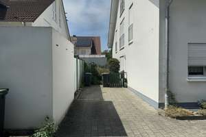 Hochwertiges Doppelhaus mit separater Einliegerwohnung in begehrter Wohnlage – Die vollständige Adresse der Immobilie erhältst du vom Anbieter., 69221 Dossenheim – Vorschaubild 26