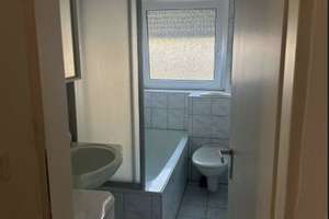 Charmante 3 Zimmer-Etagenwohnung mit Balkon, Garage und Außenstellplatz - sofort bezugsfrei! – Die vollständige Adresse der Immobilie erhältst du vom Anbieter., 71034 Böblingen – Vorschaubild 14