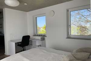 Exklusive, möblierte und neuwertige 2-Zimmer-Loft Wohnung mit 30 qm Dachterrasse und EBK in Augsburg – Hooverstraße 6B, 86156 Kriegshaber, Augsburg – Vorschaubild 8