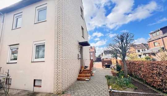 Bild von Günstig Wohnen und doch im Eigenheim zuhause - Attraktives Reihenendhaus auf Pachtgrundstück