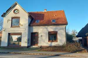 *Preisänderung* Handwerkerobjekt - großzügiges Zweifamilienhaus mit viel Potenzial – Dithmarschen (Kreis) – Vorschaubild 2
