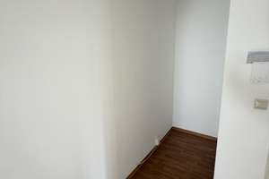 Helle 2-ZKB Wohnung mit Südbalkon und Einbauküche – Karlsruher Straße 39, 68219 Rheinau, Mannheim – Vorschaubild 3