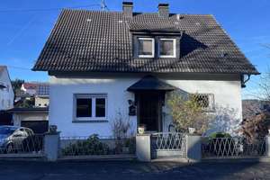 Ein- oder Zweifamilienhaus in ländlicher Lage  – Die vollständige Adresse der Immobilie erhältst du vom Anbieter., 53474 Bad Neuenahr-Ahrweiler – Vorschaubild 9