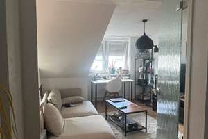 2-Zimmer-Dachgeschosswohnung mit Balkon & EBK & Garten – 60594 Sachsenhausen-Nord, Frankfurt am Main – Vorschaubild 9