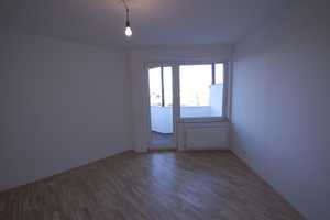 Stilvolle, vollst. renovierte 2-Zimmer-Wohnung mit Wohnküche und Balkon – Yorkstraße 1, 40476 Düsseldorf – Vorschaubild 6