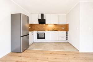 Erstbezug nach Sanierung* 2-RW* West-Balkon* neue EBK* Bad mit Wanne* TG-SP* Aufzug* Grüne Lage – Geschwister-Scholl-Straße 10, 1809 Heidenau – Vorschaubild 3