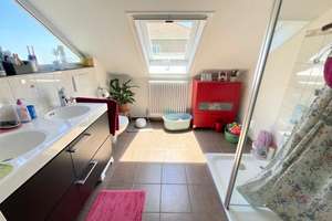 +++ sonnige Doppelhaushälfte mit Terrasse, EBK, Garten, Garagen und Einliegerwohnung +++ – Die vollständige Adresse der Immobilie erhältst du vom Anbieter., 77790 Steinach – Vorschaubild 15