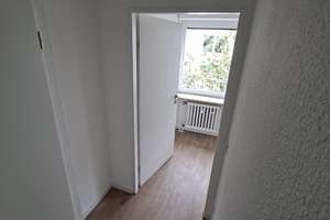 Helles 1-Raum-Appartement ° Fußgängerzone "Hauptstraße" ° – Hauptstr. 48, 42615 Solingen-Mitte, Solingen – Vorschaubild 3