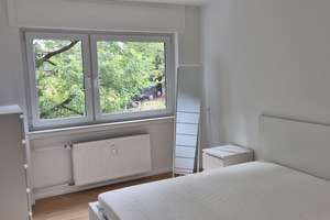 Gut geschnittene möblierte 2 ZKB mit Balkon in Durlach befristet auf 6 Monate wegen Eigenbedarf – Die vollständige Adresse der Immobilie erhältst du vom Anbieter., 76227 Durlach, Karlsruhe – Vorschaubild 2