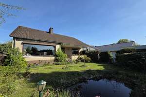 Gepflegtes Einfamilienhaus mit viel Platz in ruhiger Stadtlage - schöne Terrasse und Garten – Die vollständige Adresse der Immobilie erhältst du vom Anbieter., 31582 Nienburg (Weser) – Vorschaubild 4