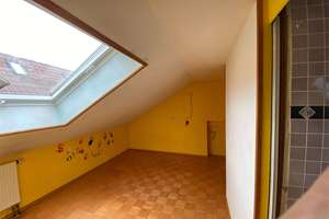 Große Möglichkeit für Visionäre mit kleinem Budget und großem Geschick – Die vollständige Adresse der Immobilie erhältst du vom Anbieter., 61440 Oberursel (Taunus) – Vorschaubild 11