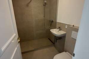 Erstbezug nach umfassender Sanierung – hochwertige 2-Zimmer-Wohnung mit zwei Balkonen in Nymphenburg – Ferdinand-Maria-Straße 51, 80639 Nymphenburg, München – Vorschaubild 4