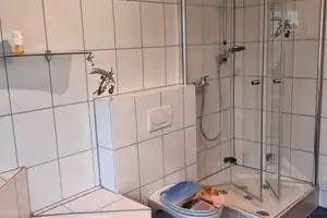 Großzügiges Einfamilienhaus mit ggf. zusätzlichem Baugrundstück, frisch renoviert, sofort verfügbar – Schartstr. 3, 52224 Aachen (Kreis) – Vorschaubild 15