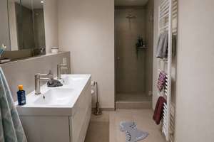 3-Zimmer-Souterrainwohnung mit Terrasse in Hamburg-St. Pauli – Simon-von-Utrecht-Straße 90, 20359 St. Pauli, Hamburg – Vorschaubild 7