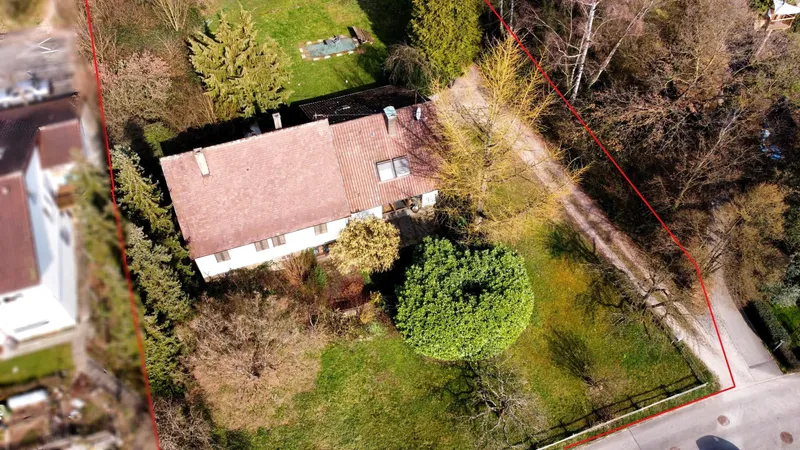 2-plot Development Site – Neckartenzlingen – park-like 2518 m² - 2