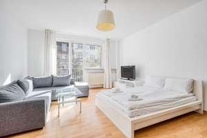 Geräumiges Studio-Apartment in unmittelbarer Nähe zum Ku-Damm. – Zähringer Strasse 20, 10719 Wilmersdorf, Berlin – Vorschaubild 4