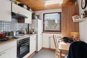 Charmantes Haus in hervorragender Lage mit Gartenidylle und zwei vermieteten Einheiten im DG – Ennepe-Ruhr-Kreis – Vorschaubild 16