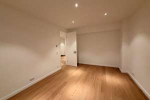 Frisch kernsanierte 3-Zimmer-Wohnung mit offenem Wohnkonzept & Einbauküche in Solingen – Die vollständige Adresse der Immobilie erhältst du vom Anbieter., 42655 Solingen-Mitte, Solingen – Vorschaubild 8