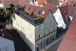 Großzügige Kapitalanlage in Stuttgart – vermietete 5,5-Zimmer-Wohnung mit Balkon & 2 Stellplätzen