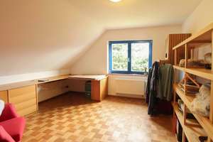 Großzügiges Wohnen und Arbeiten vereint – weitläufiges Grundstück und Gewerbeteil in St.Tönis – Die vollständige Adresse der Immobilie erhältst du vom Anbieter., 47918 Tönisvorst – Vorschaubild 10