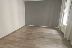 Schöne 2 Zimmer Wohnung mit Einbauküche und Balkon im Herzen von Magdeburg – Leibnitzstr. 24, 39104 Altstadt, Magdeburg – Vorschaubild 9