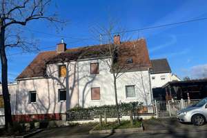 Helle 4-Zimmer-DHH mit Garten/Keller in WI-Bierstadt (TOP LAGE)