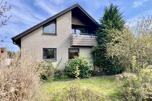 Einfamilienhaus mit großem Garten und Doppelgarage – Die vollständige Adresse der Immobilie erhältst du vom Anbieter., 32756 Detmold – Vorschaubild 5