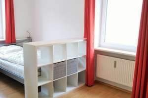 Möbl. Apartment, zentral, ruhig, WLAN /  furnished, central, quiet – Schmellerstr.. Nahe U3+U6 0, 80337 Am Schlachthof, München – Vorschaubild 5