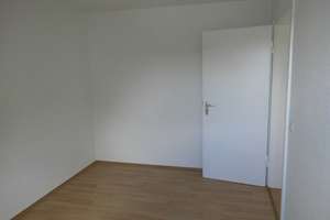 Dachgeschoss-Whg. in Essen Holsterhausen. Ruhige und dennoch zentrale Lage! – Nieberdingstraße 41, 45147 Holsterhausen, Essen – Vorschaubild 6
