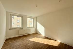 Helle 3-Raum-Wohnung im 1. Obergeschoss – 8525 Bahnhofsvorstadt, Plauen – Vorschaubild 10