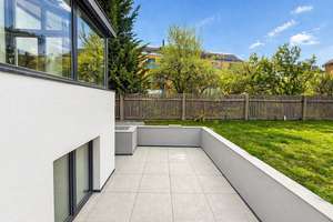 Immobilienrarität im Inneren Osten – exklusive Stadtvilla-Wohnung mit außergewöhnlichem Privatgarten – Die vollständige Adresse der Immobilie erhältst du vom Anbieter., 93055 Ostenviertel, Regensburg – Vorschaubild 10