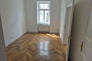 Helle, großzügig geschnittene Wohnung in denkmalgeschütztem Haus in München – Die vollständige Adresse der Immobilie erhältst du vom Anbieter., 81541 Obere Au, München – Vorschaubild 6