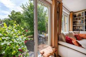 Familienglück mit Freiraum – großzügiges Reihenendhaus in ruhiger Lage – Die vollständige Adresse der Immobilie erhältst du vom Anbieter., 12349 Buckow, Berlin – Vorschaubild 2