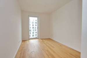 IPANEMA - helle 3 Zimmer mit Parkett, EBK und großer Loggia – Sydneystraße 28, 22297 Winterhude, Hamburg – Vorschaubild 5