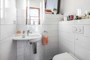 Haus-im-Haus mit Garten: 4-Zimmer-Maisonette in Düsseldorf-Wersten – 40591 Wersten, Düsseldorf – Vorschaubild 6
