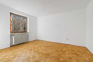 Angebotsverfahren: Großhadern, ZFH (ca. 400 m² Wohn-/Nutzfläche) mit Potential! – München – Vorschaubild 9