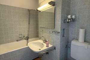 Property thumbnail 12